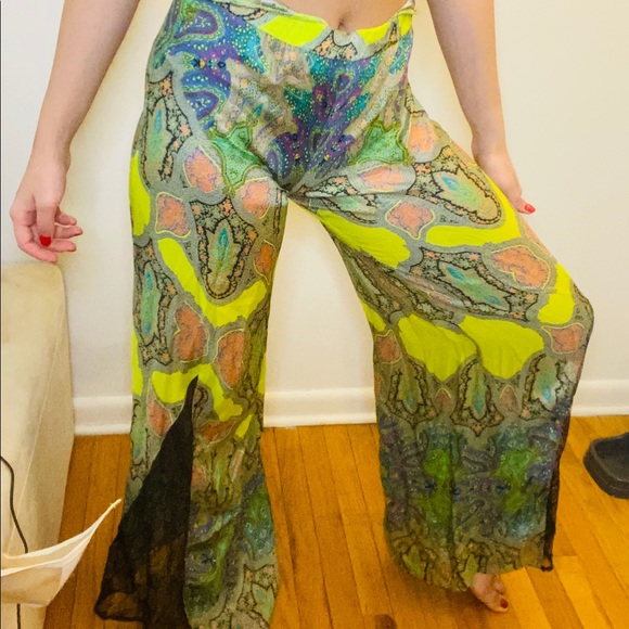 Beach or summer pants very floawy - Picture 2 of 2